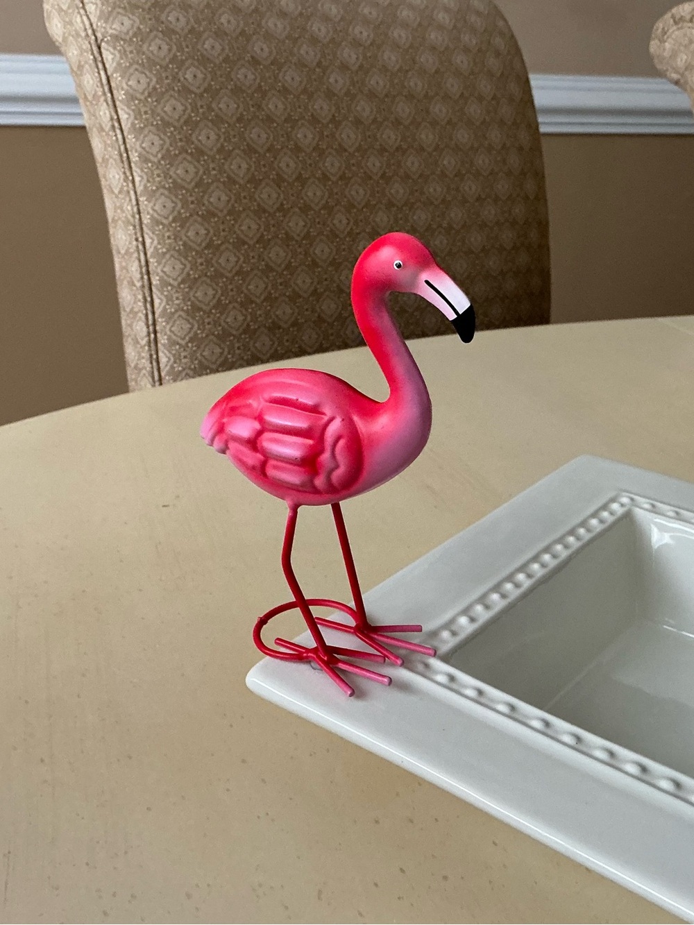 Large Pink Flamingo Platter Decoration 🦩